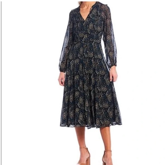 Tommy Hilfiger Dresses & Skirts - Tommy Hilfiger Navy and Gold Paisley Long Sleeve Dress
